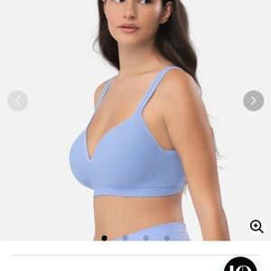 M Perfect Neckline Bra in Hydrangea, brand new in bag! NWT unworn